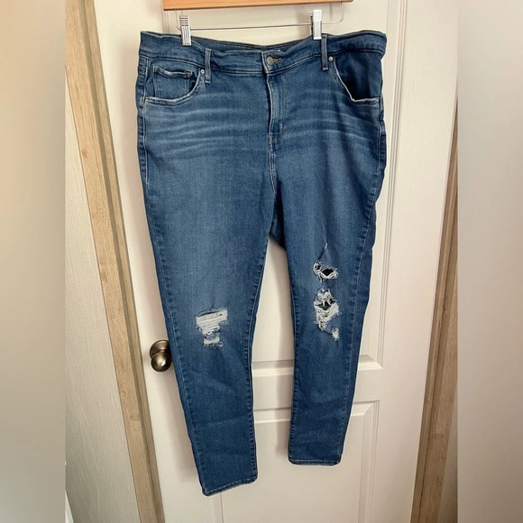 Levi's Denim - Levi’s high rise super skinny stretchy jeans in size 18w.